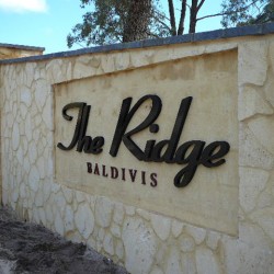 Highly experienced sign installers WA